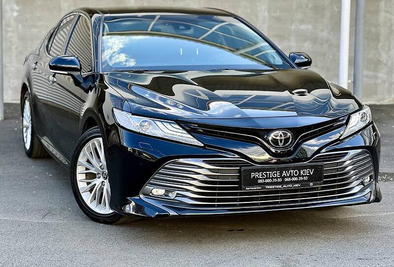 Toyota Camry PREMIUM  2018