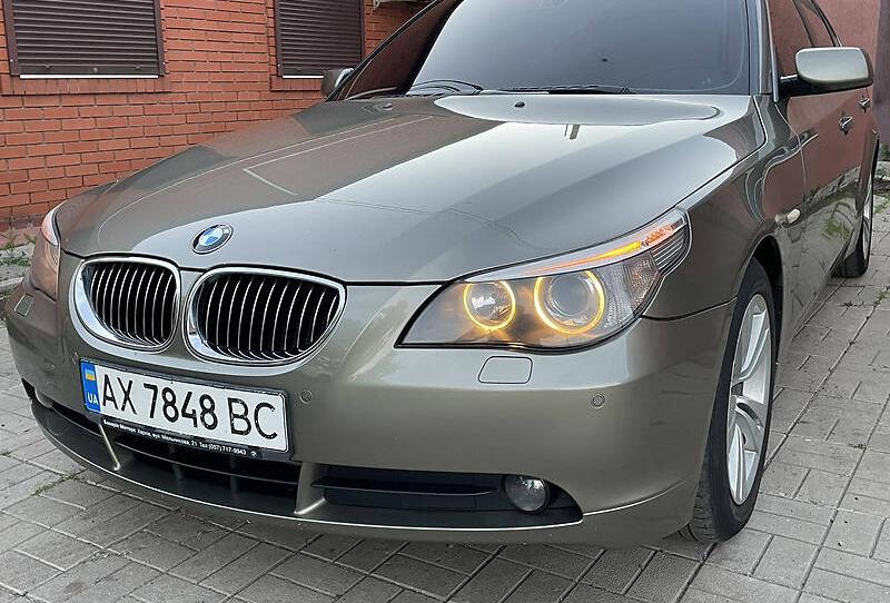 BMW 523 2005