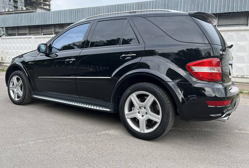 Mercedes-Benz ML 63 AMG 2010