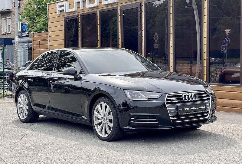 Audi A4 Quattro  2016