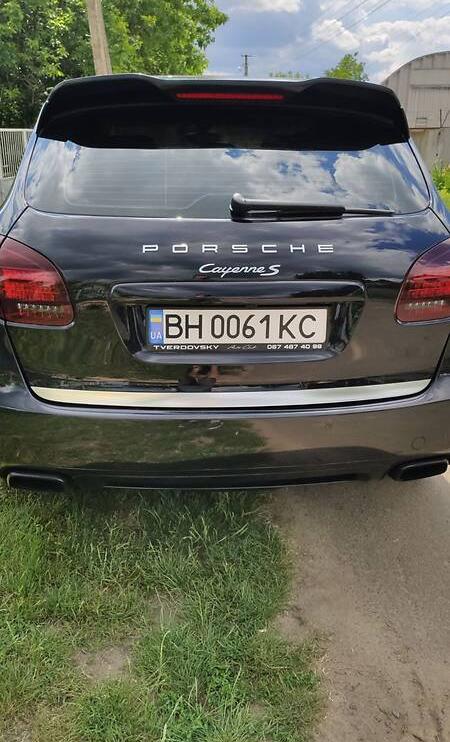 Porsche Cayenne s 2013