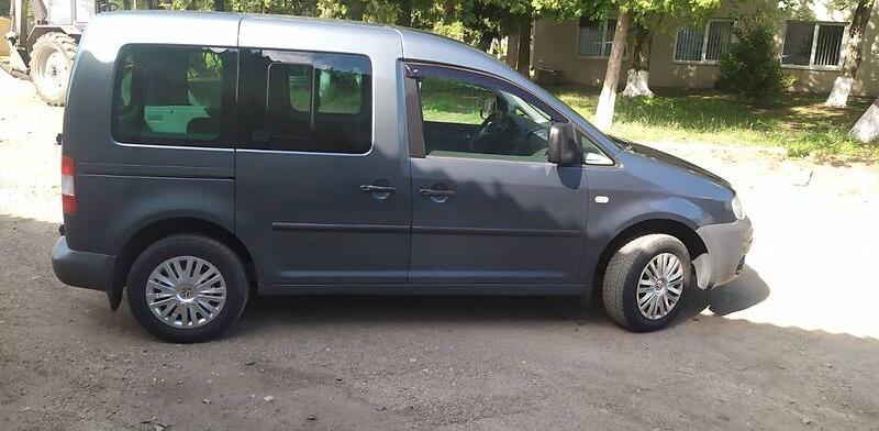 Volkswagen Caddy пасс. 2005