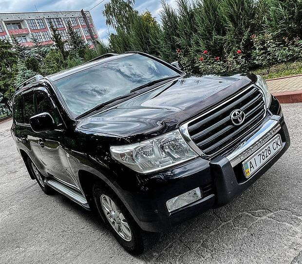 Toyota Land Cruiser 200 2008