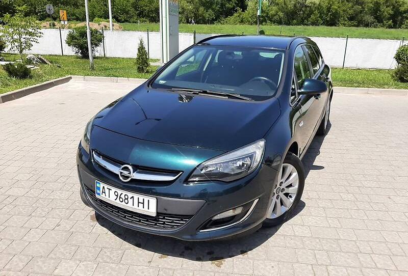 Opel Astra J ACTIVE 2013