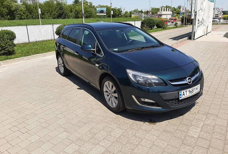 Opel Astra J ACTIVE 2013
