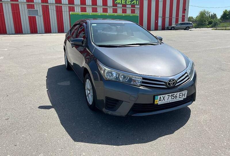 Toyota Corolla 1.33 2014