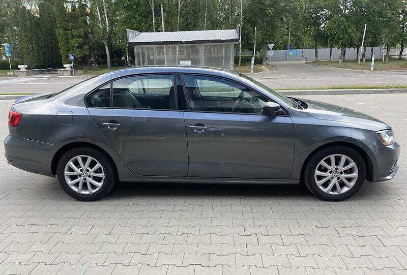 Volkswagen Jetta 2015