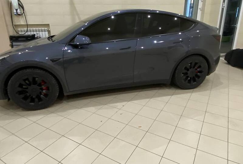 Tesla Model Y Performance Y  2020