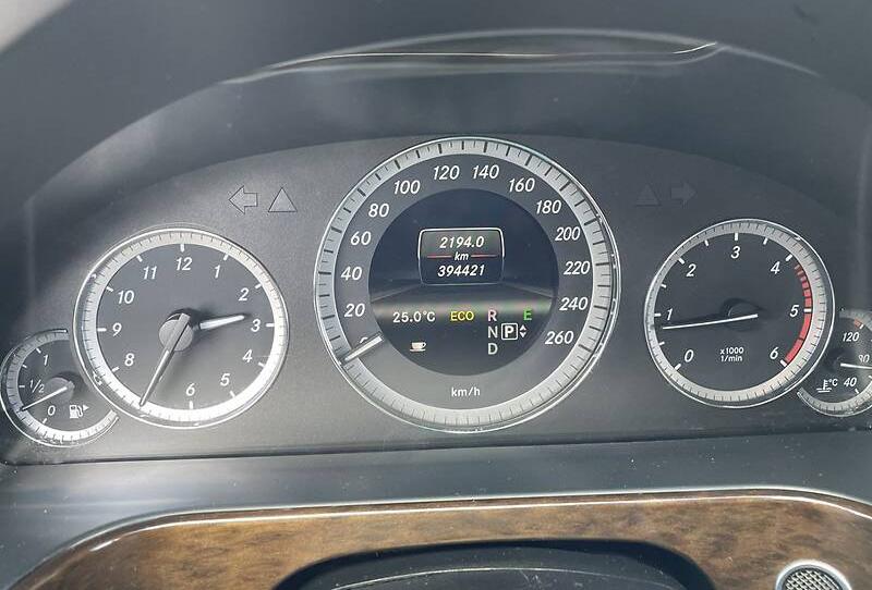 Mercedes-Benz E 200 2012