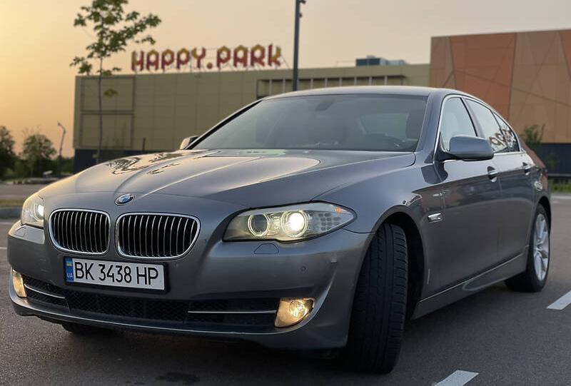 BMW 525 F10 2010