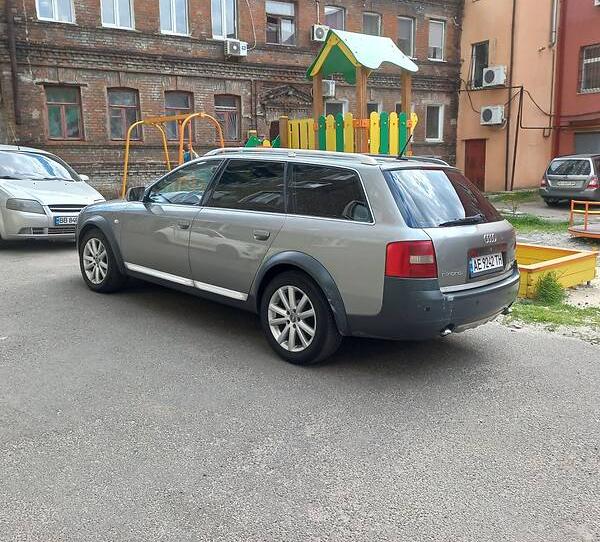 Audi A6 Allroad Allroad C5 2004