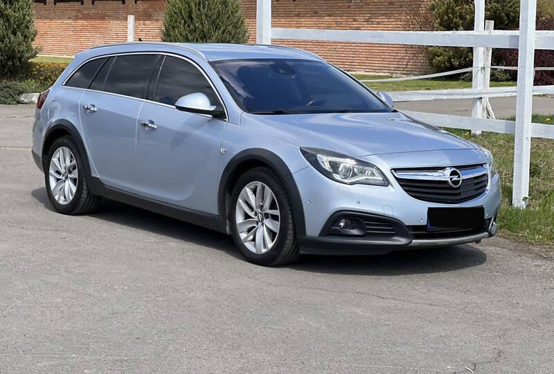 Opel Insignia Country Tourer 4x4 2014