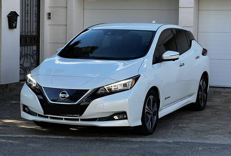 Nissan Leaf 40kwt  2018