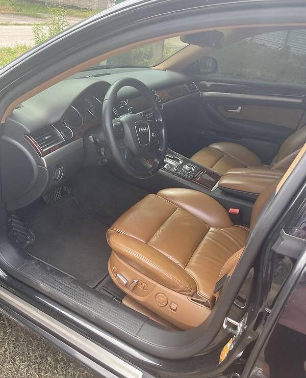 Audi A8 2006