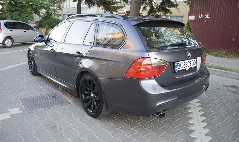 BMW 320 Touring M  2006