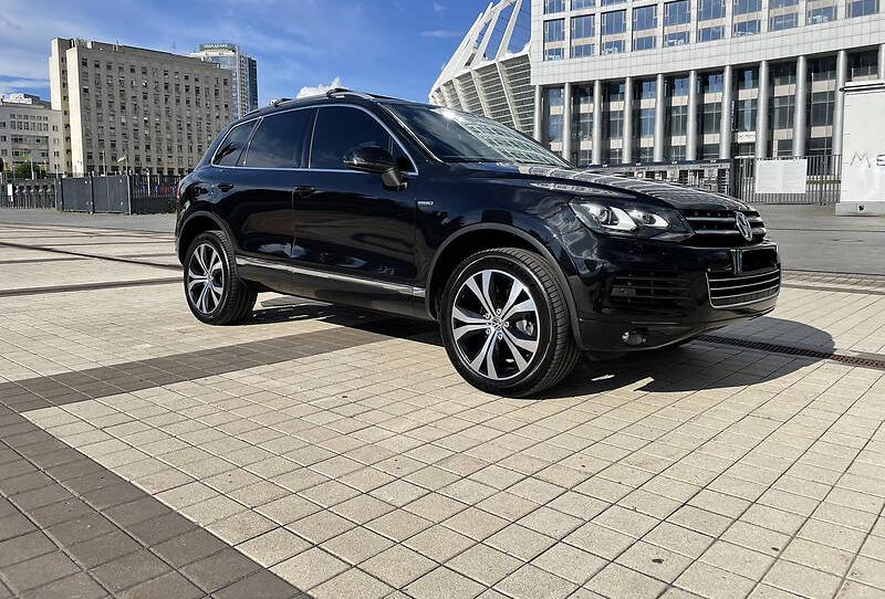 Volkswagen Touareg X 2013
