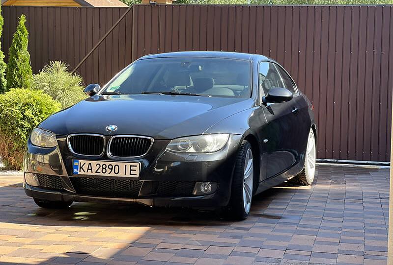 BMW 320 2010