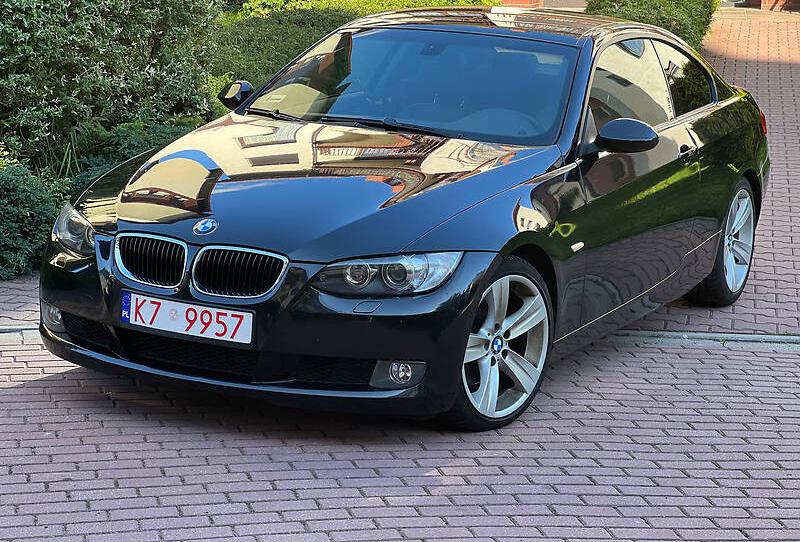 BMW 320 2010