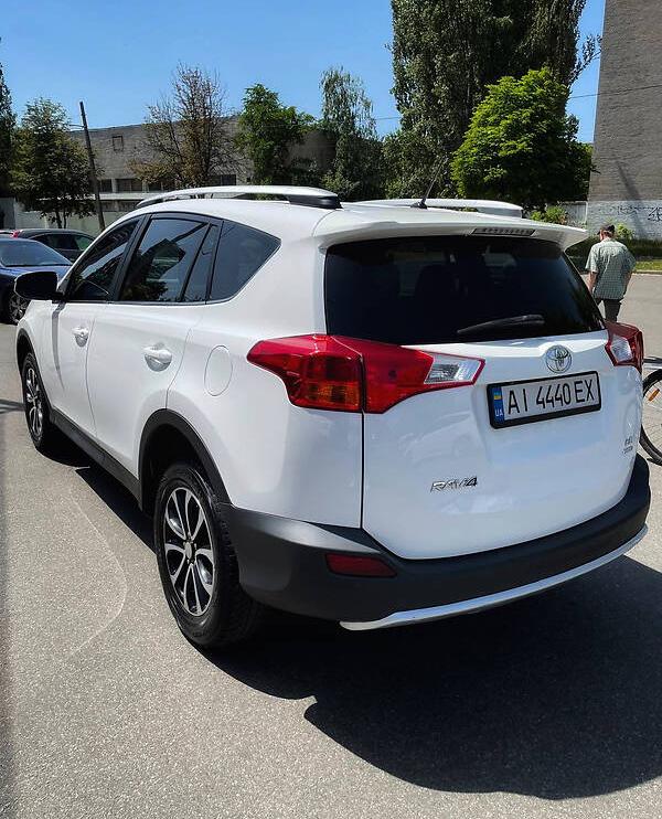 Toyota RAV4 2014