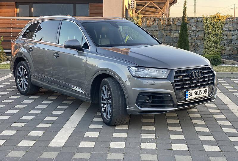 Audi Q7 2017