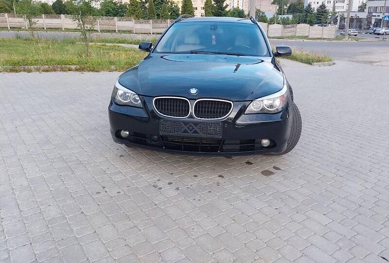 BMW 525 2004