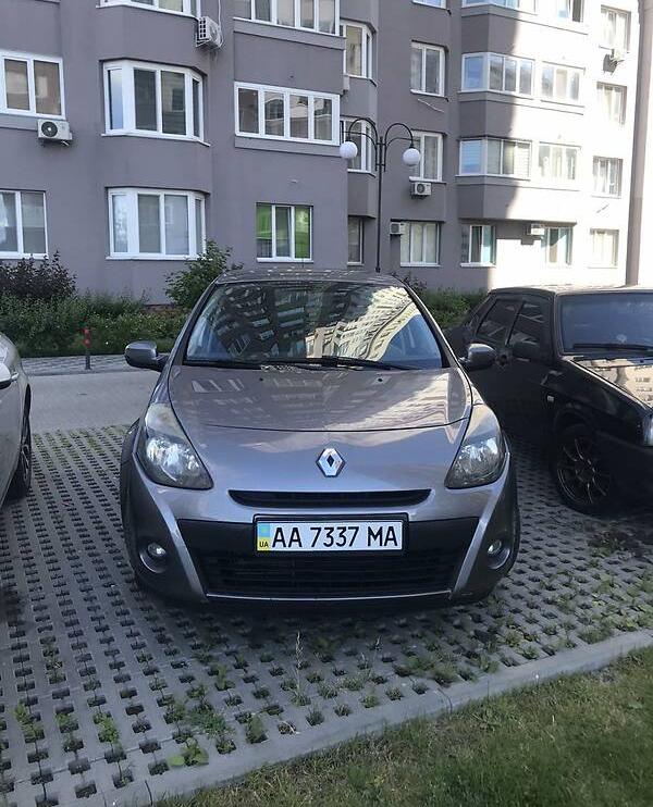 Renault Clio 2011