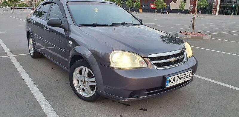 Chevrolet Lacetti 2012