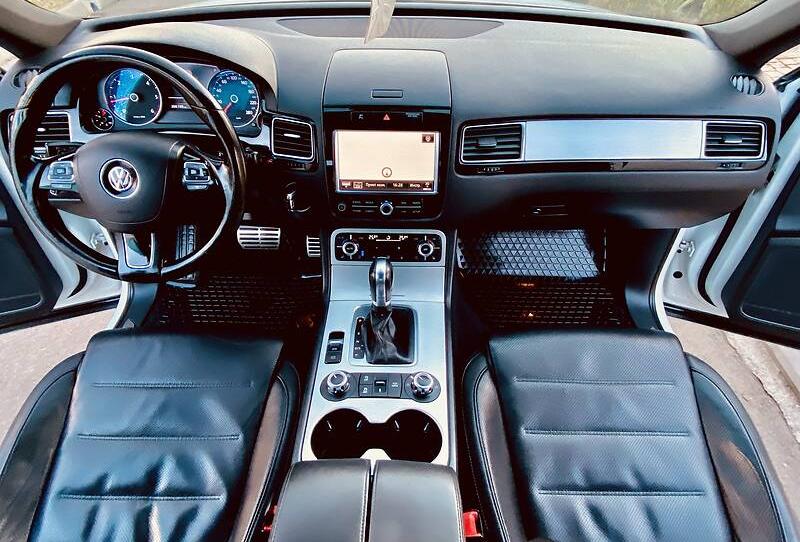 Volkswagen Touareg 2013