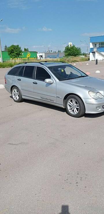 Mercedes-Benz C 220 2004