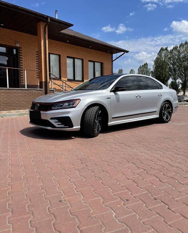 Volkswagen Passat B7 SEL premium  2018