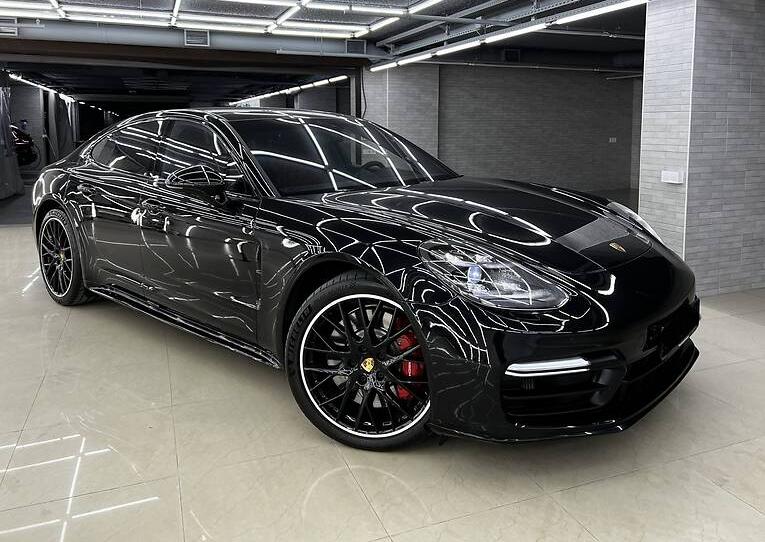 Porsche Panamera Turbo 2018