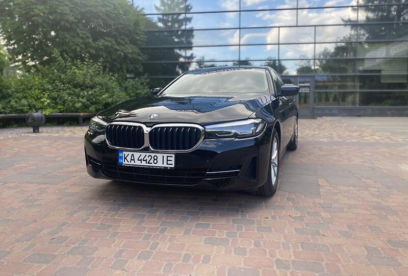 BMW 520 2021
