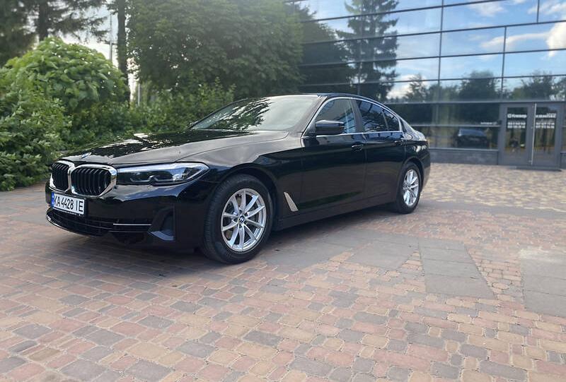 BMW 520 2021