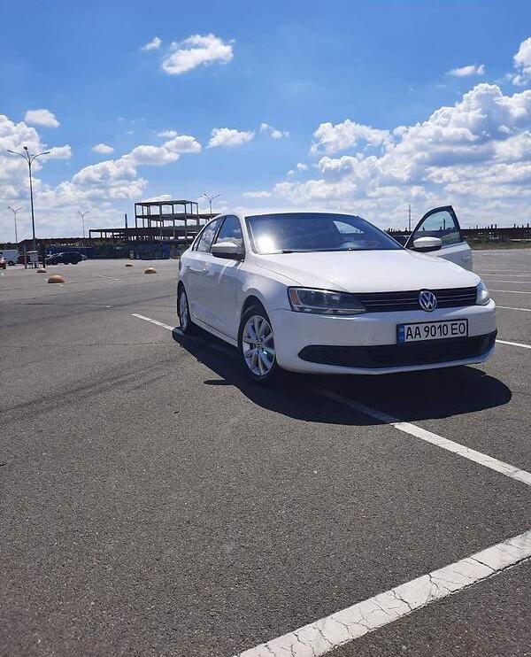 Volkswagen Jetta 2013