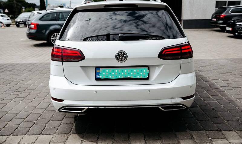 Volkswagen Golf VII highline 2.0 dg381 2017