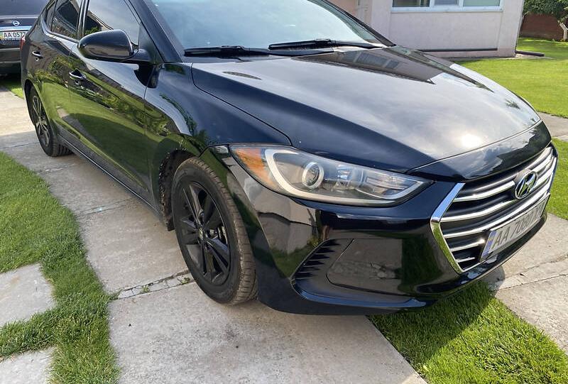 Hyundai Elantra SEL 2017