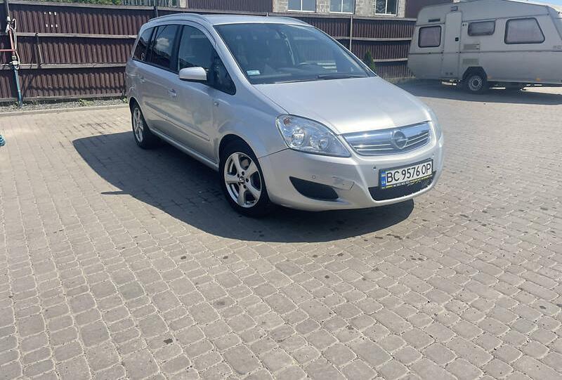 Opel Zafira 2008