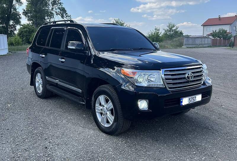 Toyota Land Cruiser 200 PREMIUM  2012