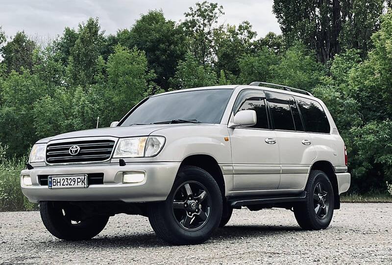 Toyota Land Cruiser 100 2004