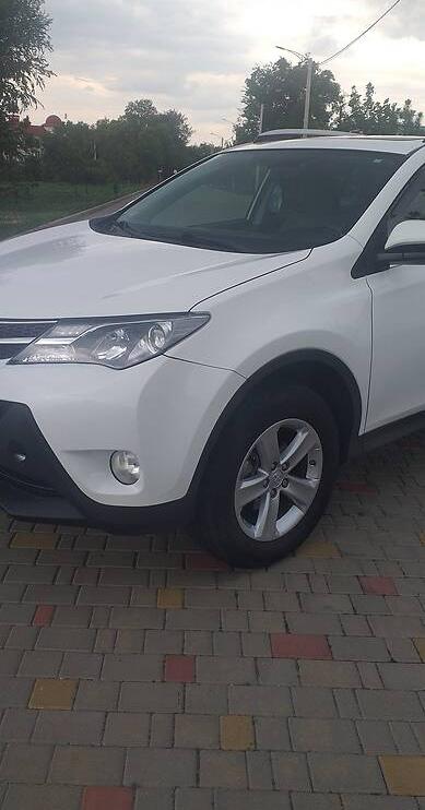 Toyota RAV4 2014