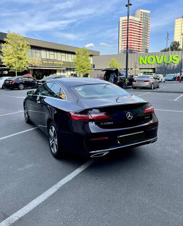 Mercedes-Benz E 220 2019
