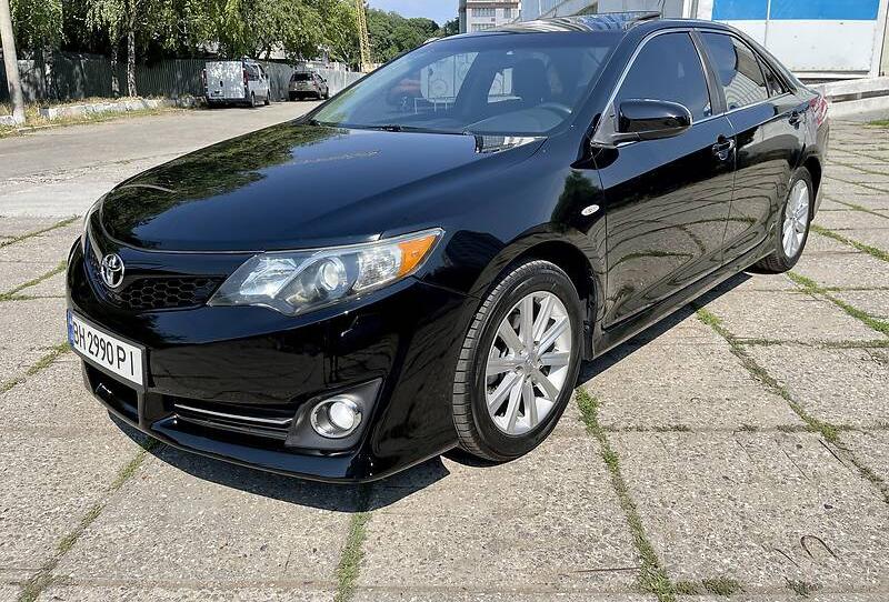 Toyota Camry 2012
