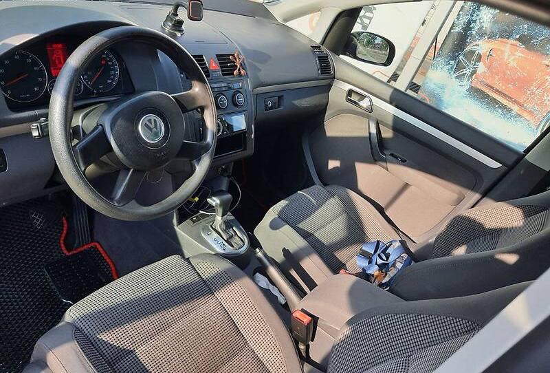 Volkswagen Touran 2005