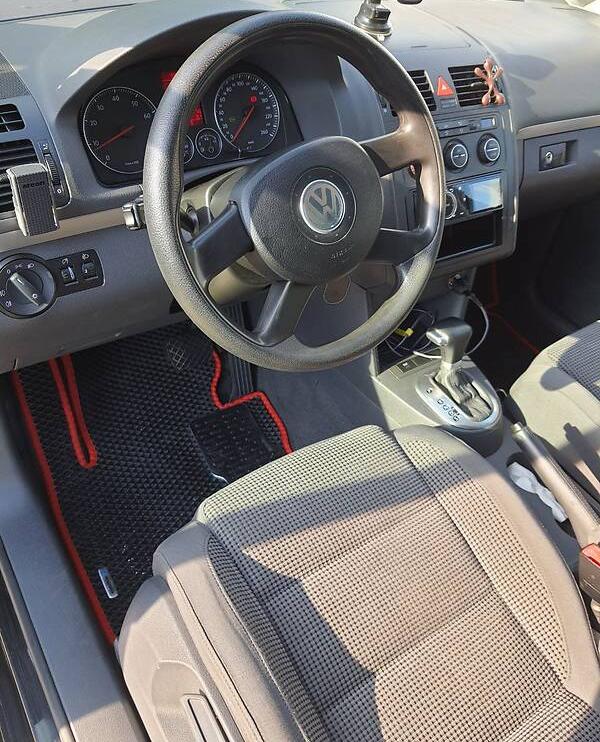 Volkswagen Touran 2005