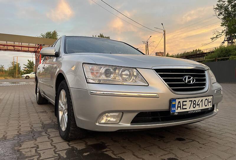 Hyundai Sonata NF 2008