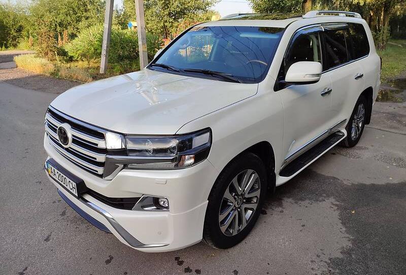Toyota Land Cruiser 200 2018