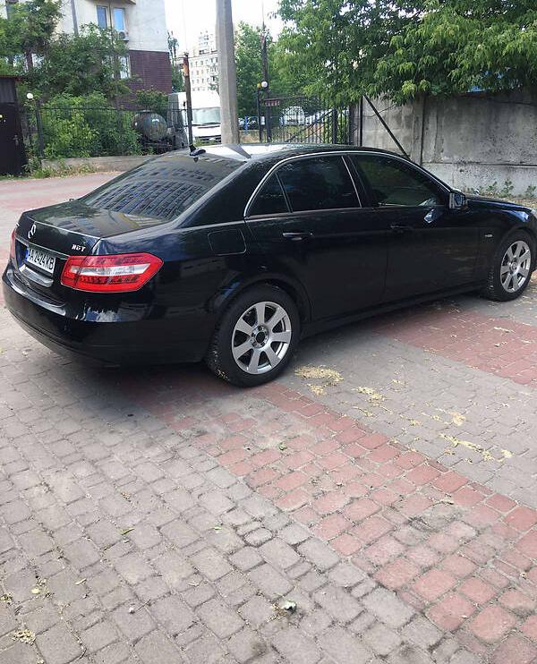Mercedes-Benz E 200 2012