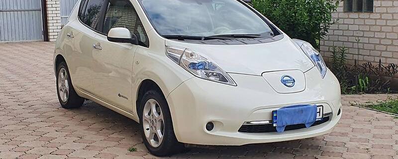 Nissan Leaf 2011
