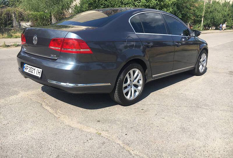 Volkswagen Passat B7 2012