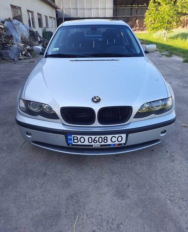 BMW 318 2002